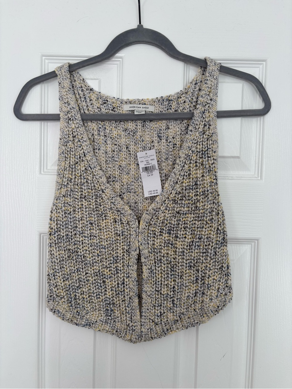 AE Open Clasp-Front Sweater Vest